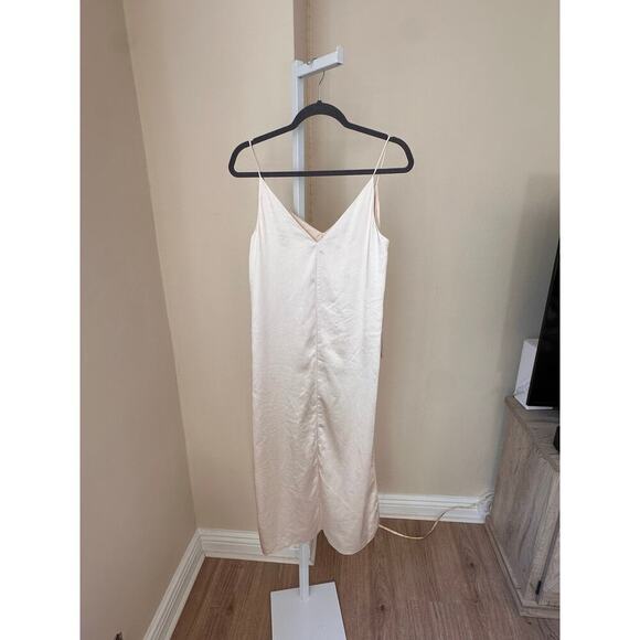 Obando Collective Cream High Low Tank Top Cream Satin size 4 - Picture 6 of 8